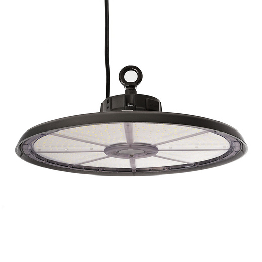 Hallenstrahler bei Pirc-Elektrotechnik GmbH in Flacht